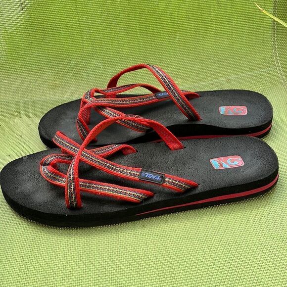 EXCELLENT CONDITION WOMEN’S SIZE 9 TEVA MULTI STRAP SANDALS - Picture 5 of 9